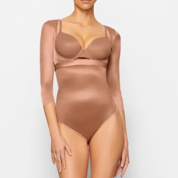 New Skims Barely There Open Bust Arm Shaper Smoothing Sz S - Picture 2 of 10